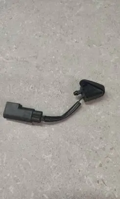 Ford Focus Windshield washer spray nozzle XS4117666A
