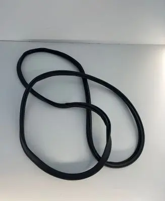Audi Q7 4M Trunk rubber seal (body) 4M0827705