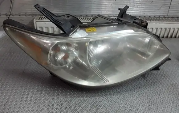 Mazda MPV Headlight/headlamp