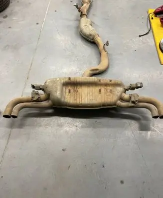 Audi RSQ3 Muffler/silencer 8V0253611D