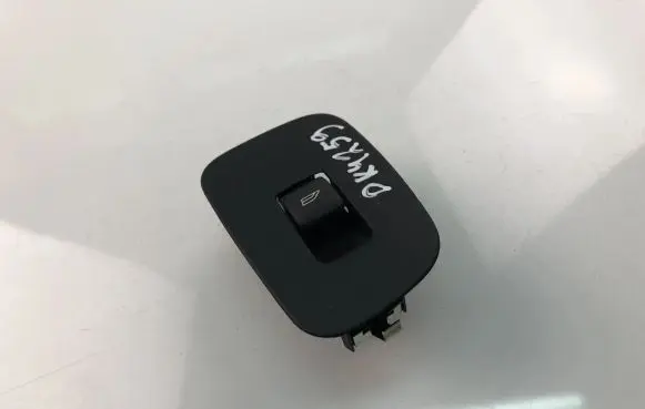 Volvo XC60 Electric window control switch 31433408