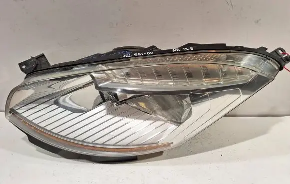 Citroen C4 I Picasso Headlight/headlamp