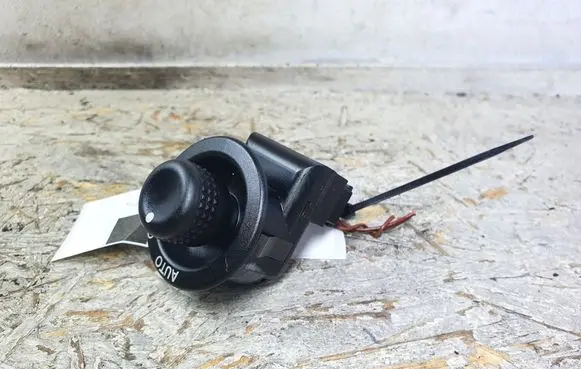 Land Rover Range Rover Sport L320 Steering wheel adjustment switch XPB500180