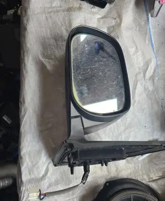 Toyota RAV 4 (XA30) Manual wing mirror E4022329 E4032329