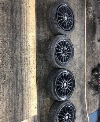 R16 alloy rim