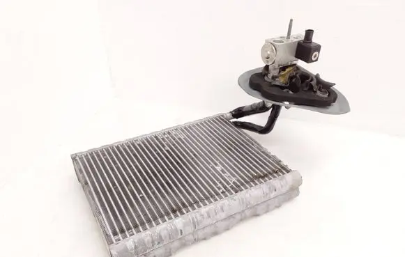Air conditioning (A/C) radiator (interior)