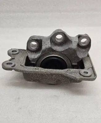 Engine mount bracket