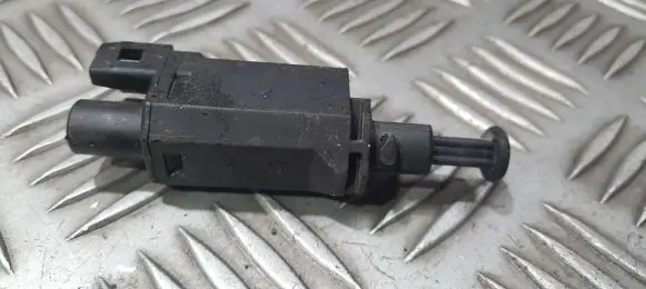 Volkswagen Golf III Brake pedal sensor switch 191945515B