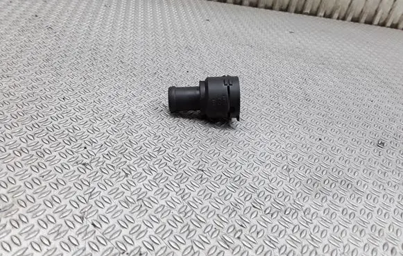 Skoda Octavia Mk2 (1Z) Engine coolant pipe/hose 3B0122291B