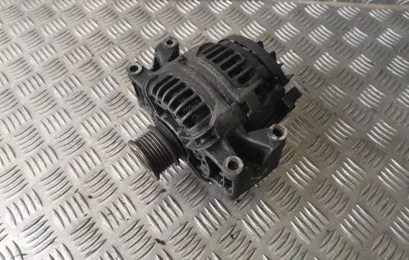 Mercedes-Benz Sprinter W906 Generator/alternator 0124325170 A6461540002