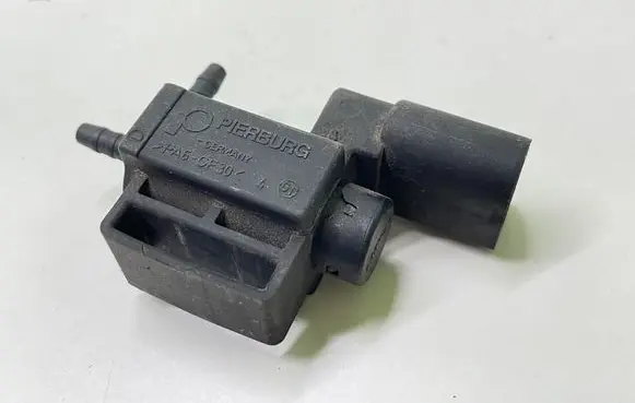Audi A8 S8 D4 4H Turbo solenoid valve 037906283C 01T312 72288000
