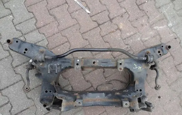 Nissan Qashqai Rear axle beam with reductor 