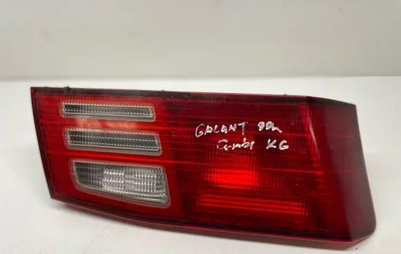 Mitsubishi Galant Tailgate rear/tail lights 22687201