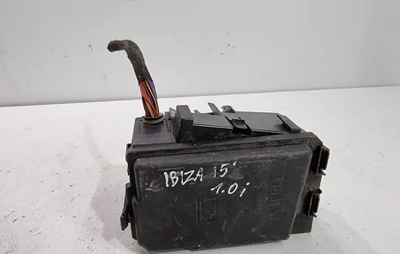 Seat Ibiza V (KJ) Fuse box set 6C0907361F