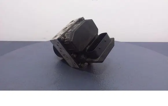 Skoda Fabia Mk1 (6Y) ABS Pump 6Q0614117E