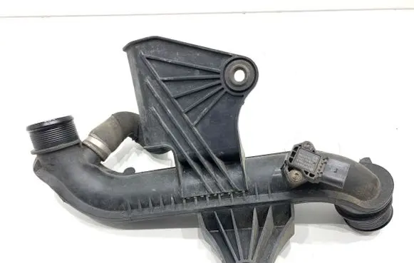 Audi A6 S6 C7 4G Air intake hose/pipe 4G0145673Q