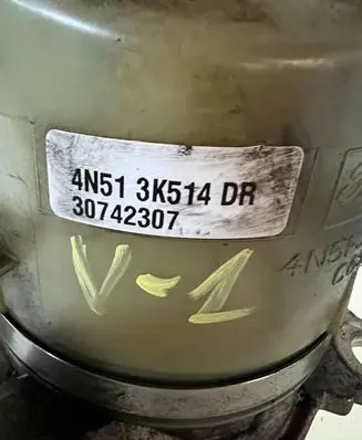 Volvo V50 Power steering pump 30742307 4N513K514DR