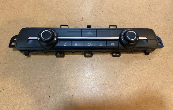 Peugeot Partner III Climate control unit 98340416ZD 20191019 35252502