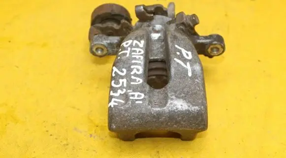 Opel Zafira A Rear brake caliper