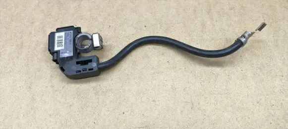 BMW 3 E90 E91 Negative earth cable (battery) 9215952