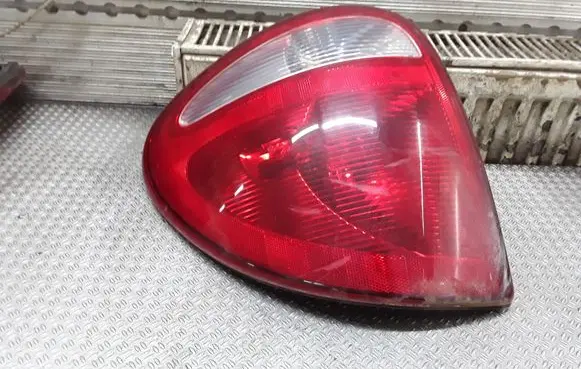 Chrysler Grand Voyager IV Rear/tail lights