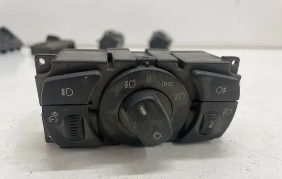 BMW 5 E60 E61 Light switch 6953739