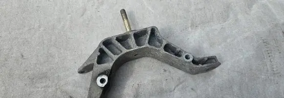 Fiat Punto (188) Gearbox mounting bracket 46743001