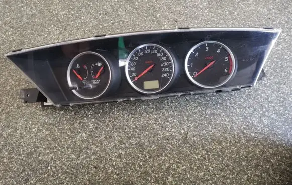 Nissan Primera Speedometer (instrument cluster) BV014