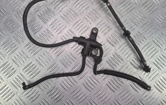Fuel return line/hose