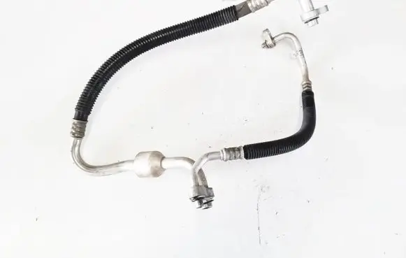 Chevrolet Malibu Air conditioning (A/C) pipe/hose 228393