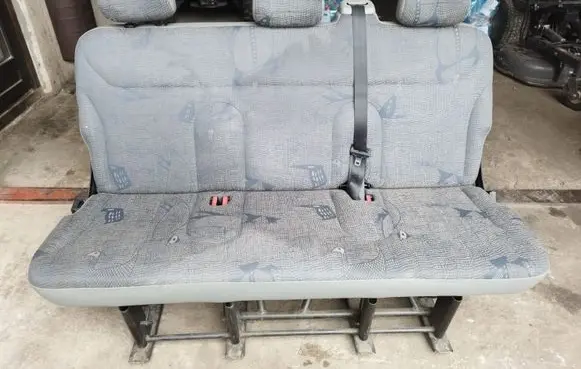 Renault Trafic II (X83) Third row seats 