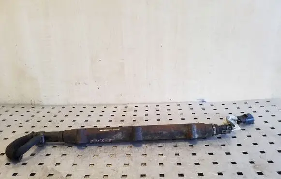 Volvo XC90 Fuel main line pipe 0445215015 30622085