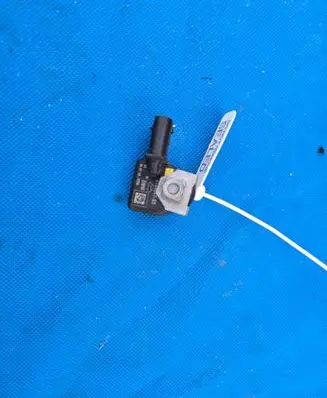 BMW X1 F48 F49 Airbag deployment crash/impact sensor 9196047