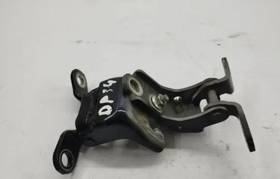 Honda CR-V Front door hinge set 