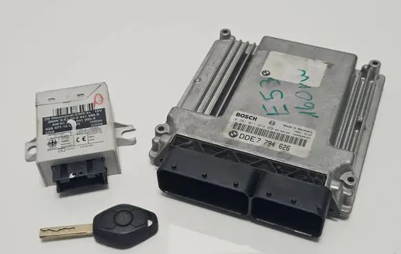 BMW X5 E53 Engine ECU kit and lock set 0281011414 1039S04407 7794626