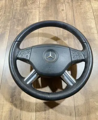 Mercedes-Benz ML W164 Steering wheel A1644605103 9E37 124007