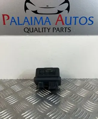 Mazda CX-5 Glow plug pre-heat relay K4243