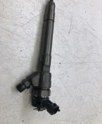 Nissan X-Trail T32 Fuel injector 0445110546 AIAWBWB