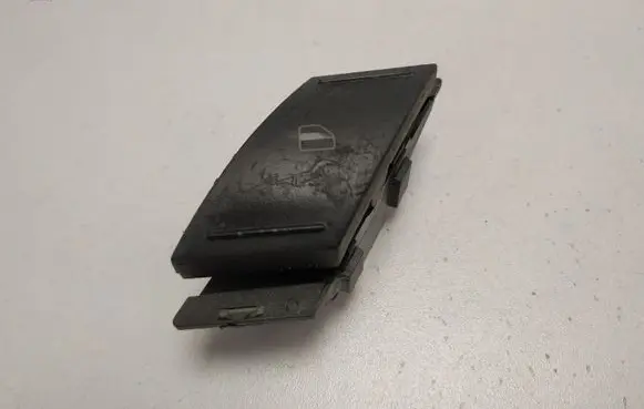 Volkswagen PASSAT B5.5 Electric window control switch 3U0837931