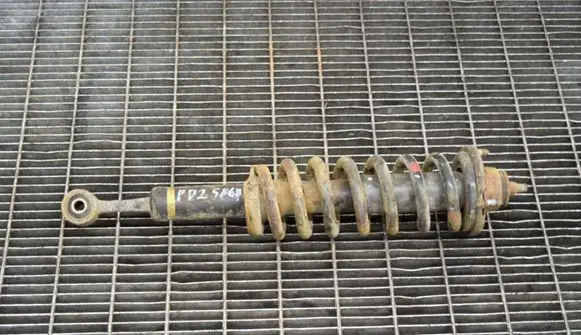Toyota Hilux (AN10, AN20, AN30) Front shock absorber/damper