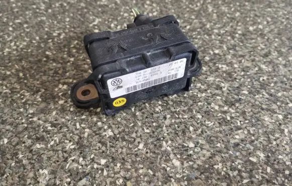 Volkswagen Golf V ESP acceleration yaw rate sensor 7H0907655A