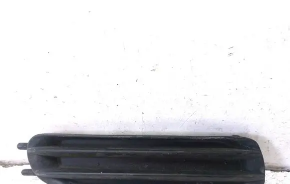 BMW 3 E46 Front bumper lower grill 8195294