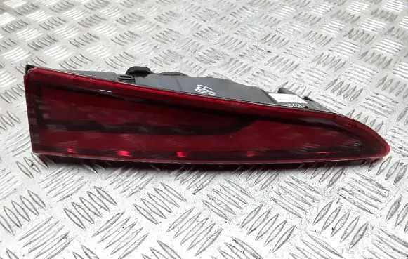 Hyundai Kona I Tailgate rear/tail lights 92404j9600