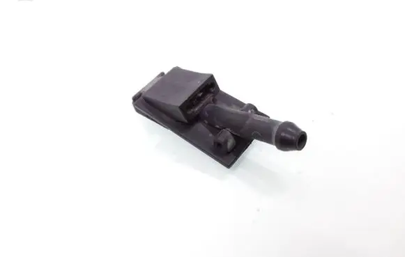 Windshield washer spray nozzle