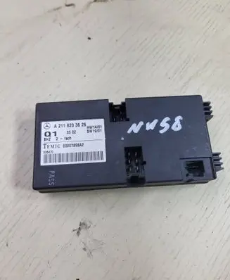 Mercedes-Benz E W212 Seat control module A2118203626 00007896A2 005470