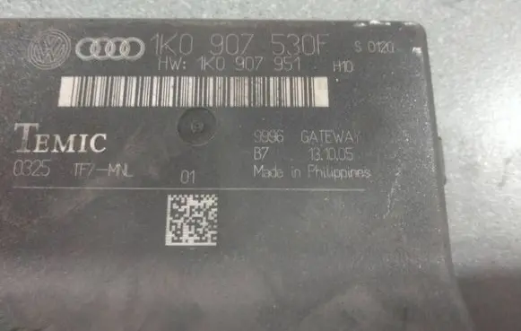 Seat Leon (1P) Gateway control module 1K0907530F 1K0907951
