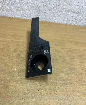 Mercedes-Benz E W124 Headlight level height control switch 1248000173 F3180