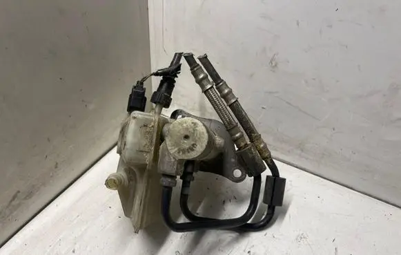 Ford Focus Master brake cylinder 03350886401
