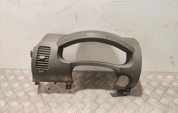 Nissan Navara D40 Dashboard trim 68236EB312