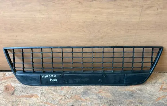 Ford Mondeo MK IV Front bumper lower grill 7S7117B968D 7S7117B968A